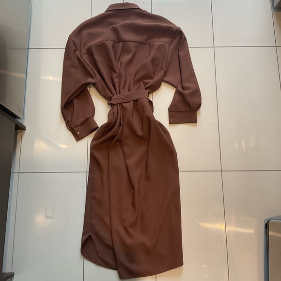 STORETS LONG DRESS COAT IN BROWN - Picture 2 of 7